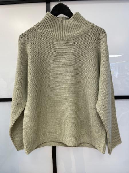 S. Marlon Pullover mit Fledemausarm pistazie